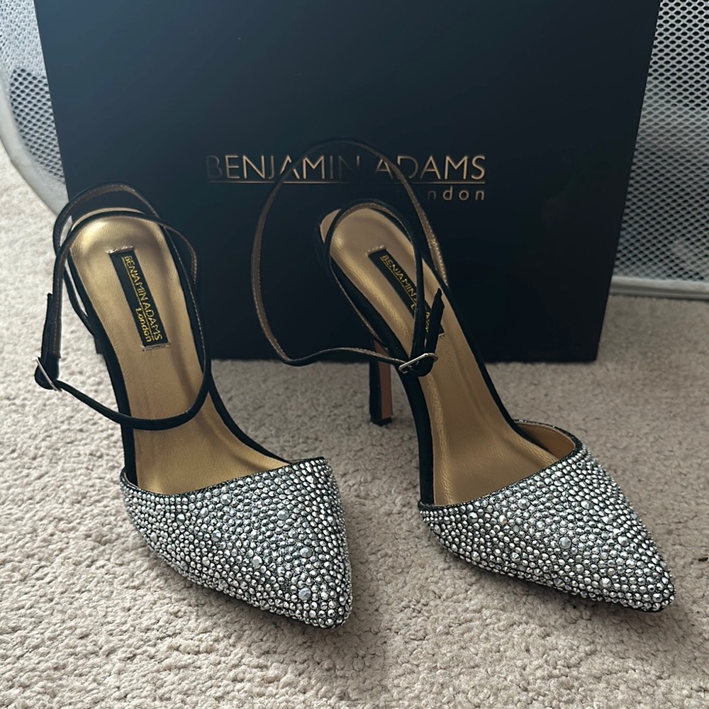 Two-Tone Slingback Heels with Glittery Toe
